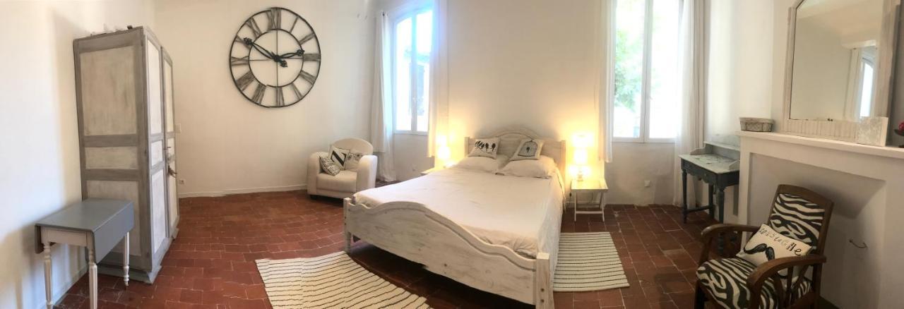 Hotel Rouge Et De L'Isle Zewnętrze zdjęcie